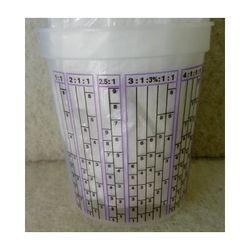 BOTE GRADUADO RIGIDO 750ML C/TAPA