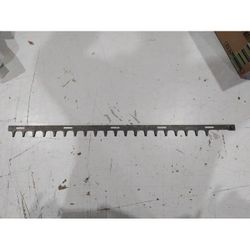 CUCHILLA INFERIOR 6990182