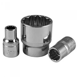 VASO CORTO DE 32MM, XZN 1/2" - CROMADO